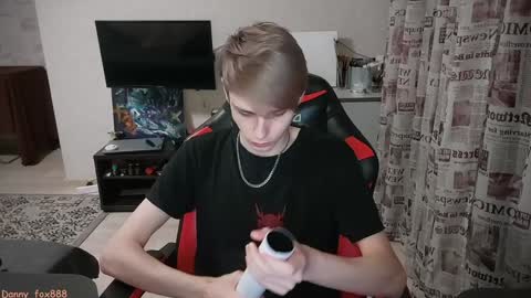 Snapshot of danny_fox888 chatting on January 8, 2025, 3:07 pm Daniel online show from January 8, 2025, 3:07 pm