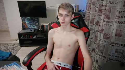 Snapshot of danny_fox888 chatting on January 10, 2025, 6:17 pm Daniel online show from January 10, 2025, 6:17 pm