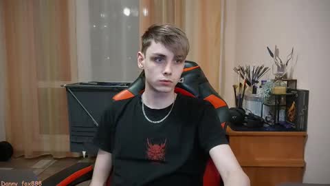 Snapshot of danny_fox888 chatting on March 9, 2025, 1:15 pm Daniel online show from March 9, 2025, 1:15 pm