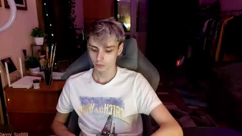 Snapshot of danny_fox888 chatting on February 24, 2026, 3:32 pm Daniel online show from February 24, 2026, 3:32 pm