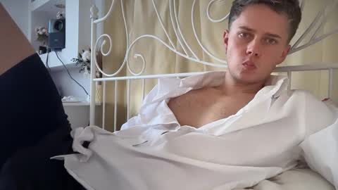 danny online show from September 27, 2025, 12:21 pm