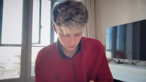 danny online show from April 8, 2026, 3:23 pm