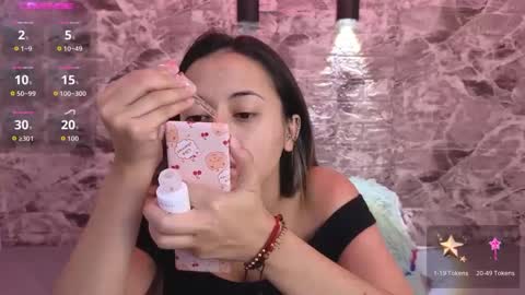 Danny Ninaa  online show from September 17, 2025, 3:46 pm