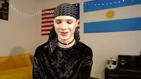 Danny online show from October 23, 2025, 10:14 am