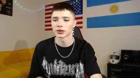 Danny online show from October 27, 2025, 9:57 am