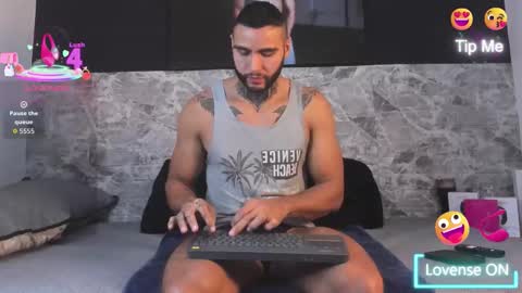 Danny Willson online show from October 9, 2025, 2:37 pm