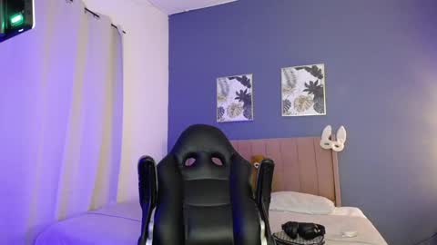 Danny online show from February 2, 2025, 4:26 am