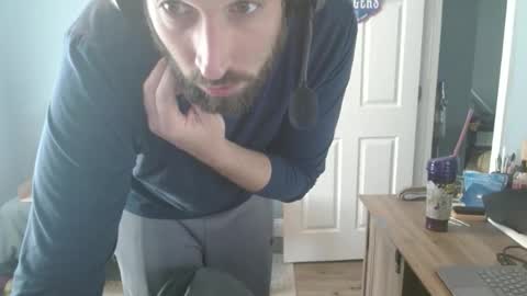 Snapshot of dannyboyx69 chatting on May 1, 2026, 2:43 pm dannyboyx69 online show from May 1, 2026, 2:43 pm
