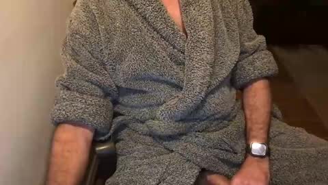 dannybuoy2 online show from January 15, 2025, 7:05 am