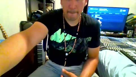 dannychorizo707 online show from April 18, 2026, 6:17 am