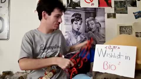 Snapshot of dannynoww chatting on December 28, 2024, 12:47 am danny online show from December 28, 2024, 12:47 am