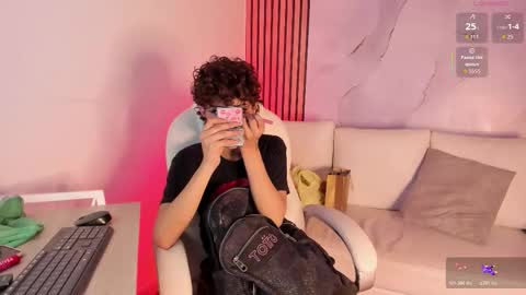 DANNYSA  online show from January 17, 2026, 9:40 pm