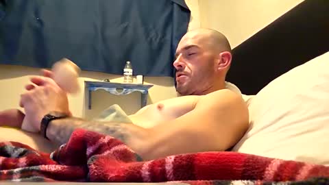 dannytabb1 online show from October 6, 2025, 12:30 am