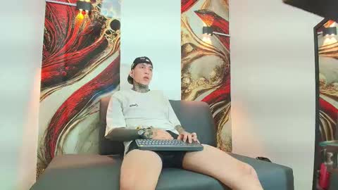 dante_armstrong online show from September 20, 2025, 4:13 am