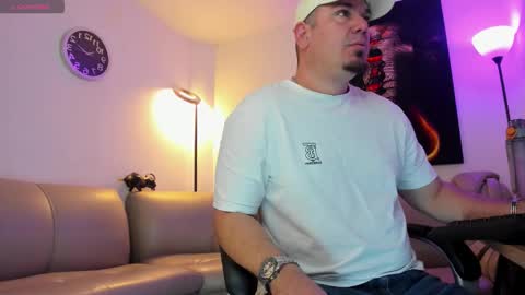 dante_bellini online show from February 8, 2026, 2:31 pm