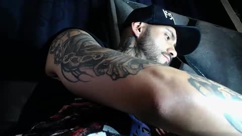 dante_d_angelo_ online show from April 9, 2026, 10:48 pm