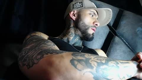 dante_d_angelo_ online show from April 28, 2026, 6:51 am