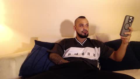 Dante Hell online show from December 2, 2025, 12:05 am