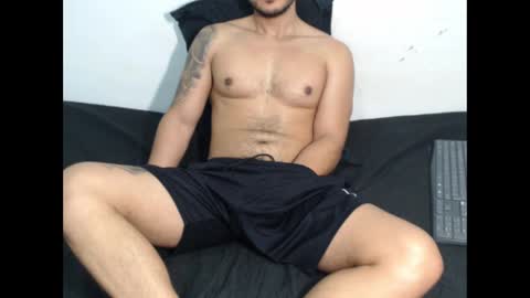 dantebrown1 online show from February 12, 2025, 2:54 pm