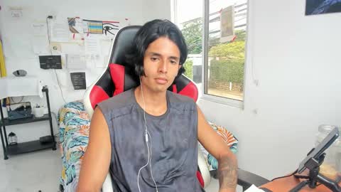 X Dante7373574 online show from September 30, 2025, 3:50 pm