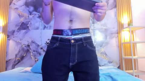 DANTE DARK online show from December 15, 2025, 8:02 pm