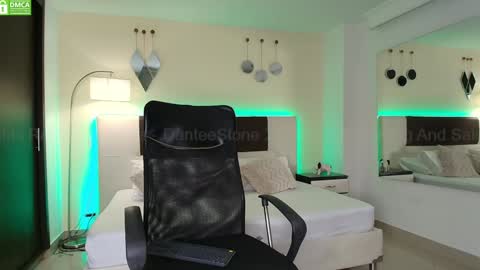 Dante online show from January 24, 2025, 3:24 pm