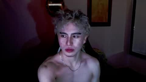 danteobscuro online show from November 17, 2025, 4:18 am