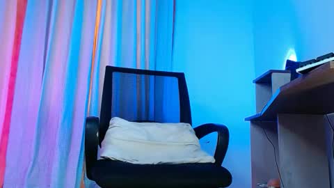 Dante Santoro online show from April 11, 2026, 12:09 pm