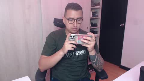 dantevesper online show from April 16, 2026, 2:34 am