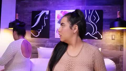 Dany And Alexa online show from October 18, 2025, 11:44 am