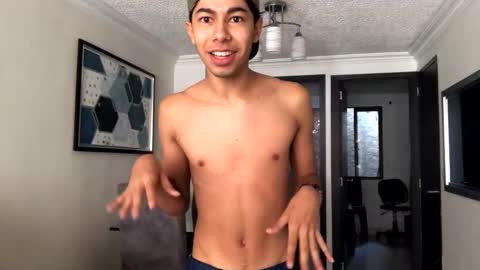 Snapshot of dany_everglott chatting on January 16, 2025, 1:04 pm Dany everglot online show from January 16, 2025, 1:04 pm