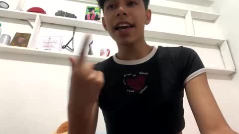 Snapshot of dany_everglott chatting on February 19, 2025, 1:51 am Dany everglot online show from February 19, 2025, 1:51 am