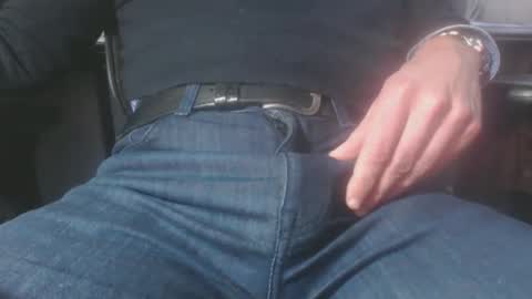 Snapshot of danyblueyes71 chatting on January 17, 2025, 2:39 pm Dany online show from January 17, 2025, 2:39 pm