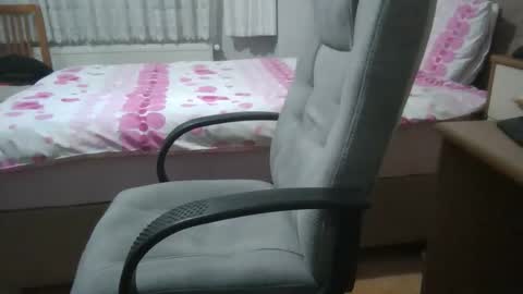 danydickontin online show from November 12, 2025, 10:30 pm