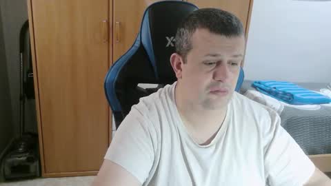 danysanchez1981 online show from February 9, 2026, 11:58 am