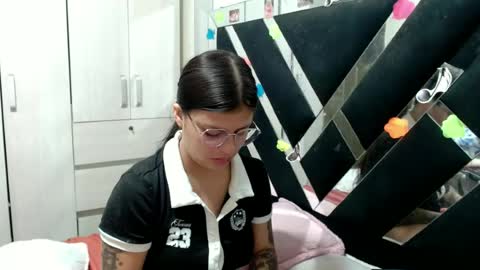 Snapshot of daphne877046 chatting on July 1, 2026, 8:52 pm daphne877046 online show from July 1, 2026, 8:52 pm