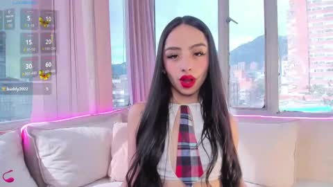 daphne_chers online show from September 18, 2025, 8:33 pm