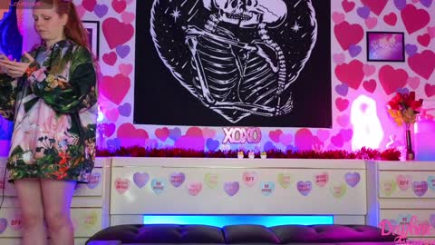 Daphne Madison online show from March 4, 2025, 5:13 pm