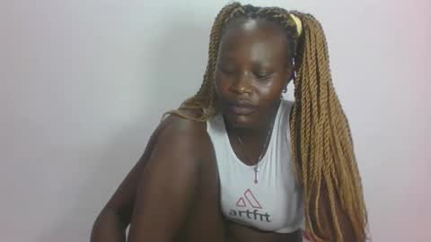 Snapshot of darberry21 chatting on May 30, 2026, 7:27 am ESTHER online show from May 30, 2026, 7:27 am