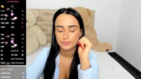 Snapshot of darciejane chatting on December 16, 2024, 12:04 am Darcie online show from December 16, 2024, 12:04 am