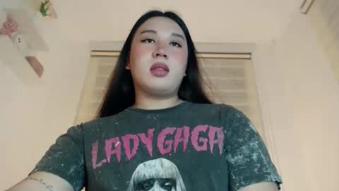 DARCY online show from April 19, 2026, 3:44 pm