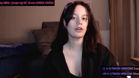 Darcy online show from October 3, 2025, 1:30 pm