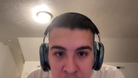 darekfavor12 online show from March 17, 2026, 3:33 am