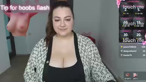 Snapshot of dariamur chatting on December 27, 2024, 10:23 am DariaMur online show from December 27, 2024, 10:23 am