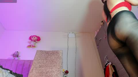 dariana_hot online show from April 12, 2026, 1:27 pm