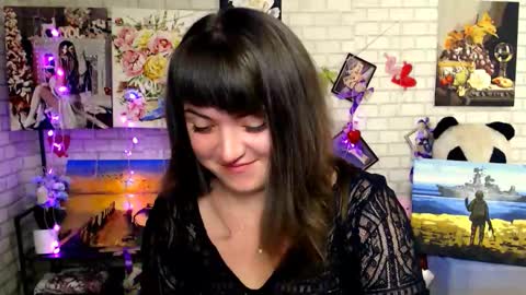 Snapshot of darina_m_ chatting on October 1, 2025, 4:40 am Darina online show from October 1, 2025, 4:40 am