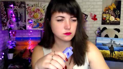 Snapshot of darina_m_ chatting on October 10, 2025, 5:06 am Darina online show from October 10, 2025, 5:06 am