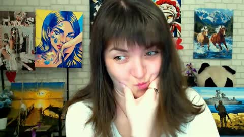 Snapshot of darina_m_ chatting on April 24, 2026, 4:37 am Darina online show from April 24, 2026, 4:37 am