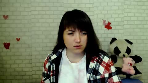 Snapshot of darina_m_ chatting on May 8, 2026, 4:40 am Darina online show from May 8, 2026, 4:40 am