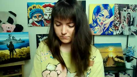 Snapshot of darina_m_ chatting on May 28, 2026, 5:05 am Darina online show from May 28, 2026, 5:05 am